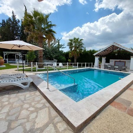 Villa El Estanque Holiday Cottage & Bungalow アルコス・デ・ラ・フロンテーラ エクステリア 写真