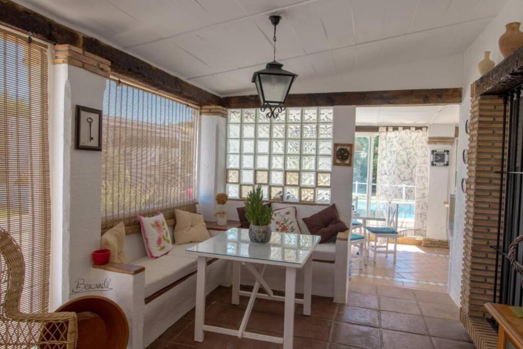 Villa El Estanque Holiday Cottage & Bungalow アルコス・デ・ラ・フロンテーラ エクステリア 写真