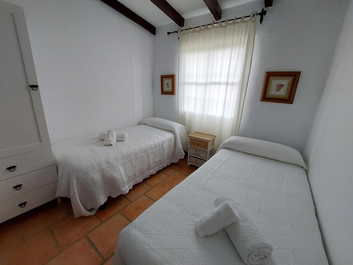 Villa El Estanque Holiday Cottage & Bungalow アルコス・デ・ラ・フロンテーラ エクステリア 写真
